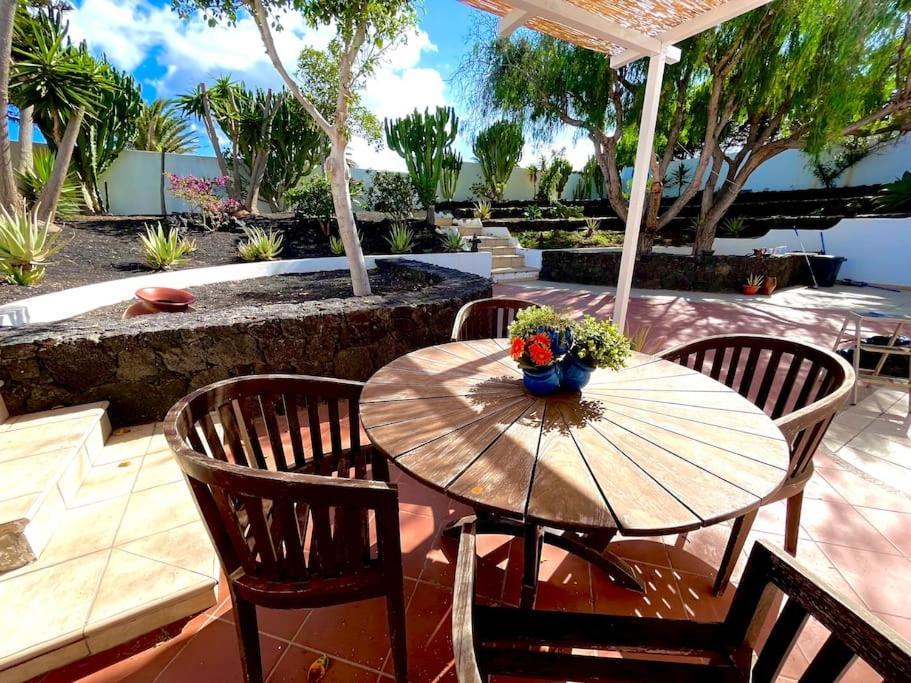 Casa Chili Apartment Costa Teguise Bagian luar foto